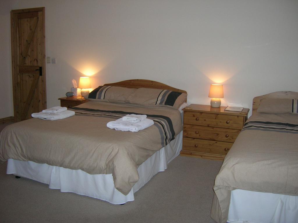 Polhilsa Farm Bed & Breakfast Callington Ruang foto