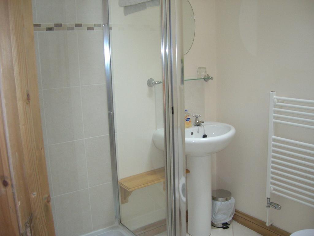 Polhilsa Farm Bed & Breakfast Callington Ruang foto